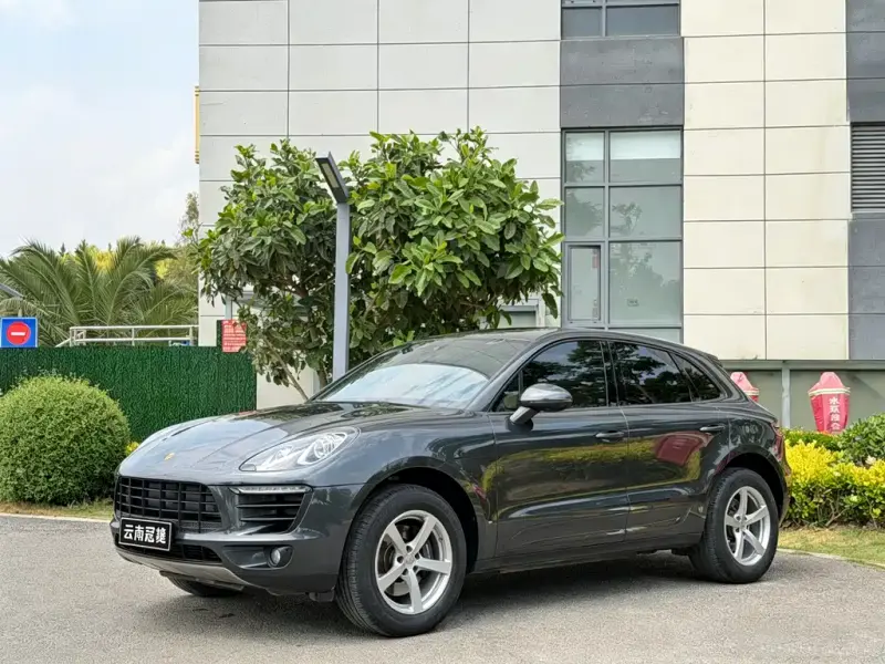 Porsche Macan, 2018