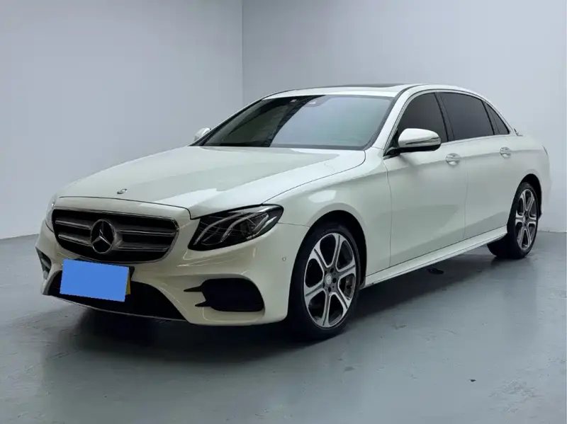 Mercedes-Benz E-Class, 2017 — фото 1