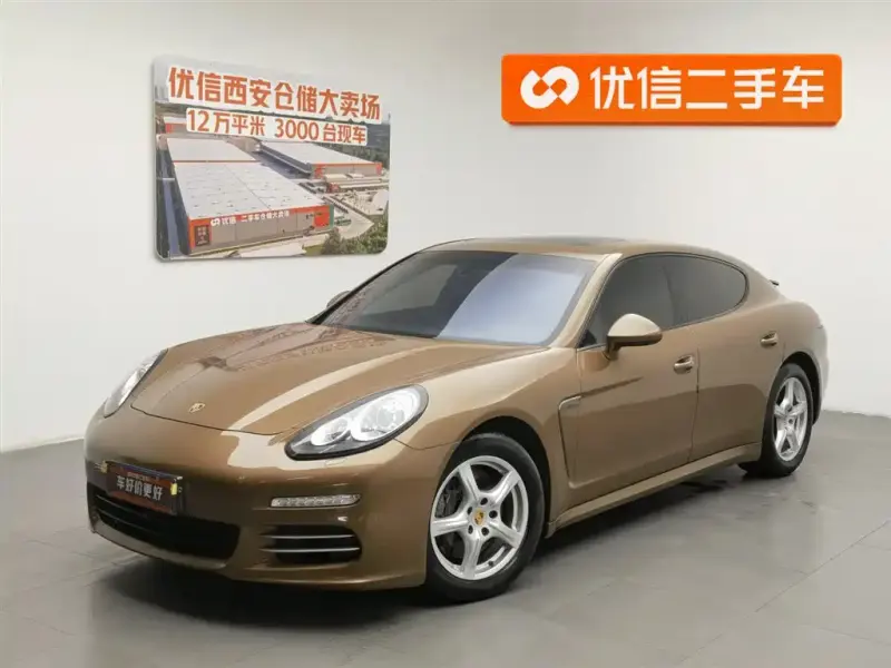 Porsche Panamera, 2015