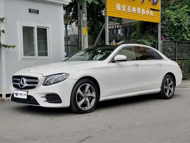 Mercedes-Benz E-Class, 2019 — фото 1