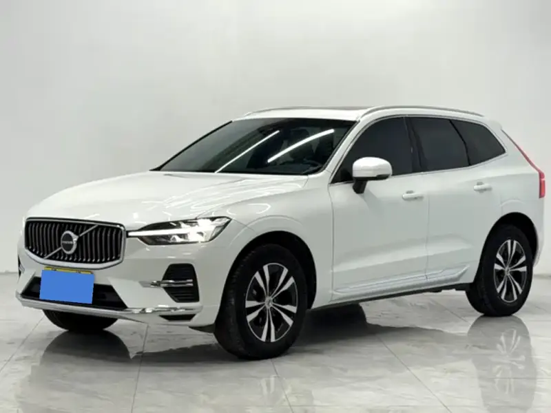 Volvo XC60, 2023 — фото 1