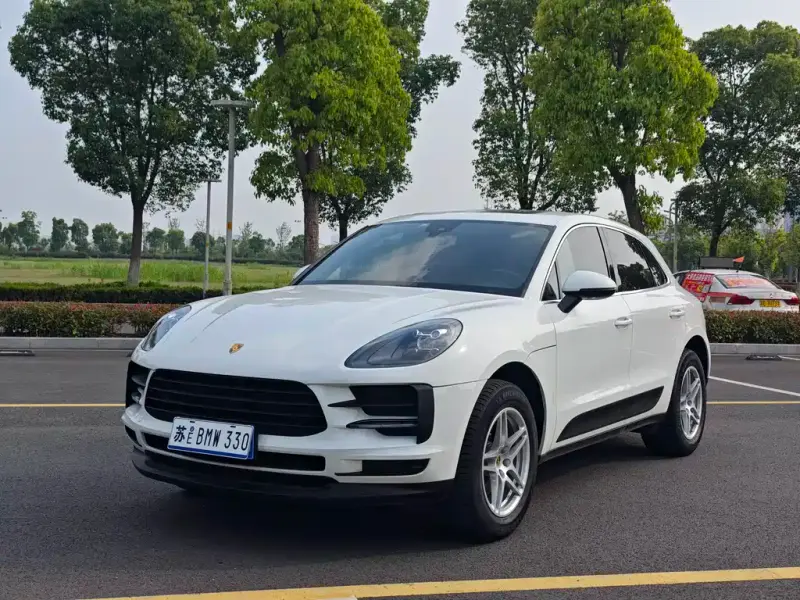 Porsche Macan, 2020