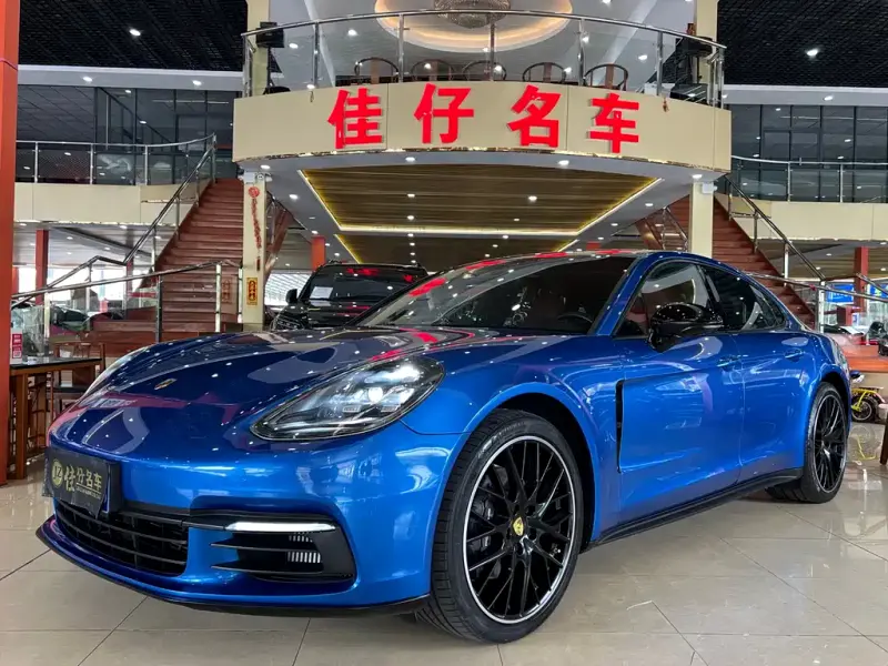 Porsche Panamera, 2019