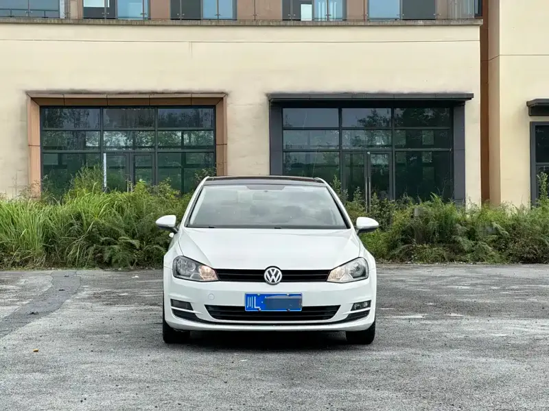 Volkswagen Golf, 2016