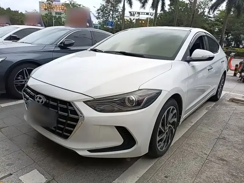 Hyundai Elantra, 2020