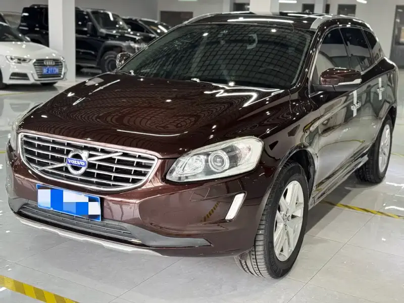 Volvo XC60, 2017 — фото 1