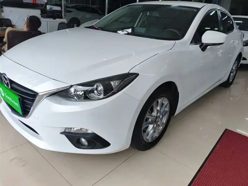 Mazda 3 Axela, 2017 — фото 1