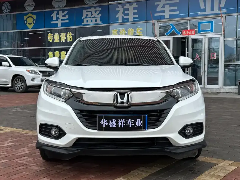 Honda Vezel, 2021 — фото 1