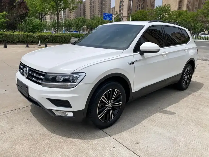 Volkswagen Tiguan L, 2021