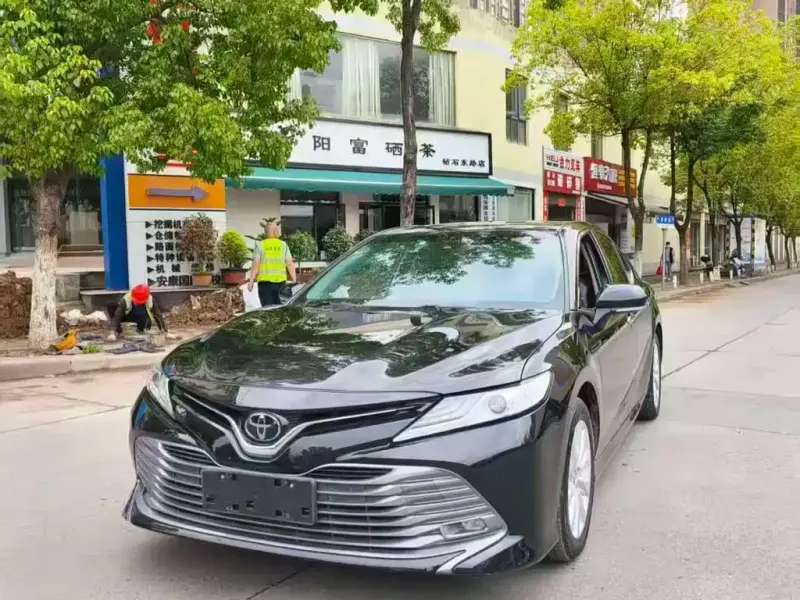 Toyota Camry, 2019