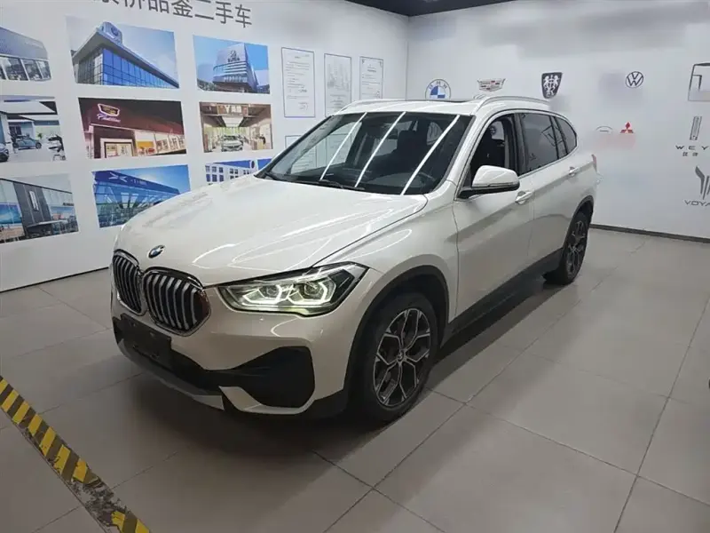 BMW X1, 2021 — фото 1