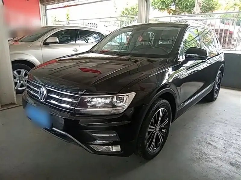 Volkswagen Tiguan L, 2020