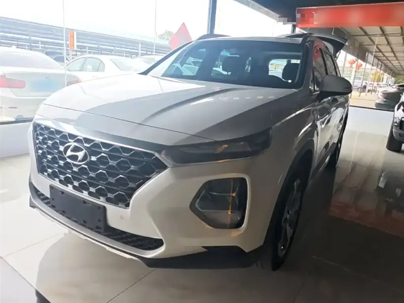 Hyundai Santa Fe, 2023