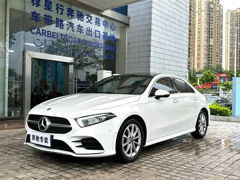 Mercedes-Benz A-Class, 2021 — фото 1