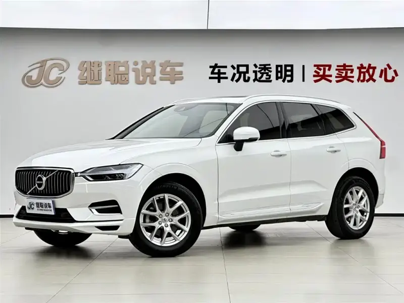 Volvo XC60, 2021 — фото 1