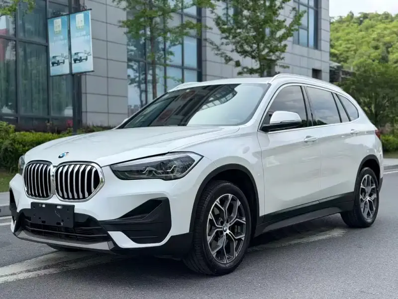 BMW X1, 2021 — фото 1
