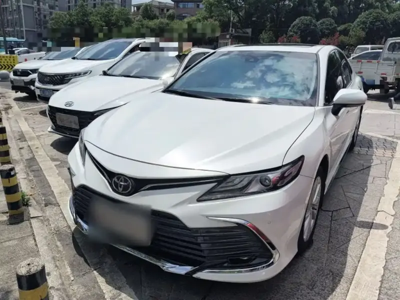 Toyota Camry, 2023
