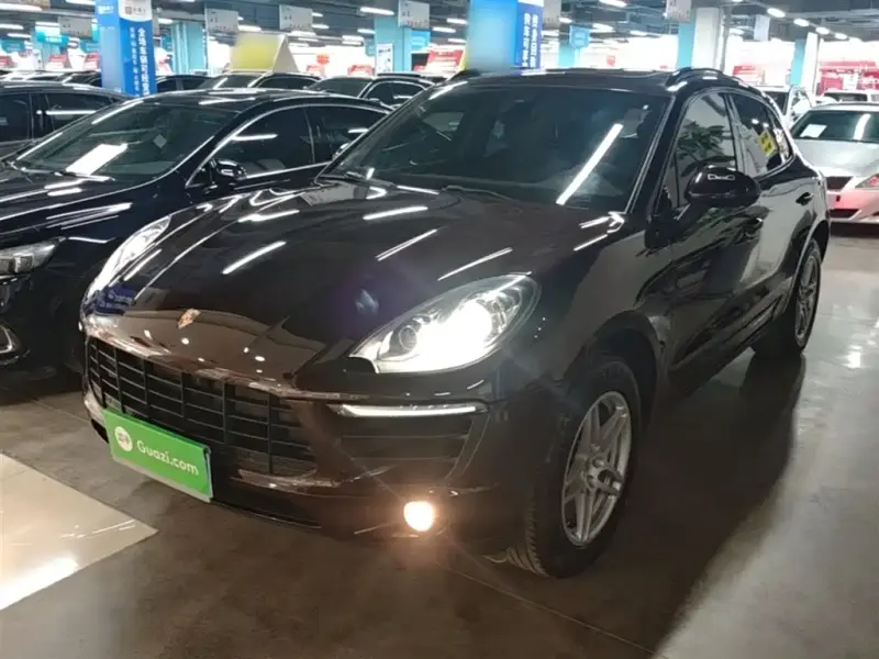 Porsche Macan, 2016
