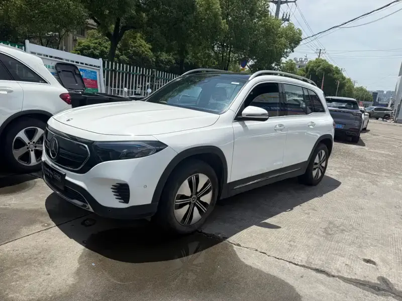 Mercedes-Benz EQB, 2024