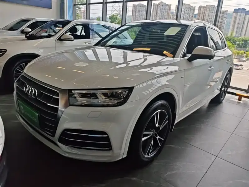 Audi Q5L, 2019