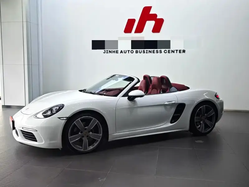 Porsche 718, 2022