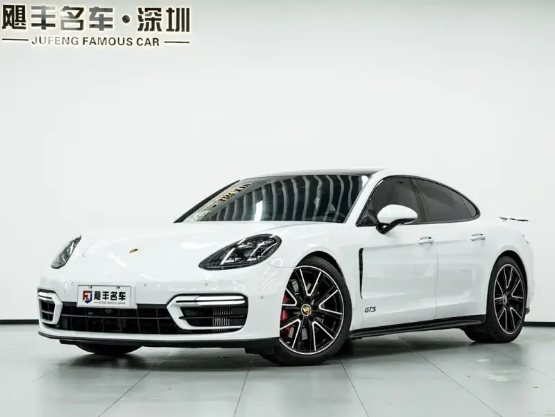 Porsche Panamera, 2023