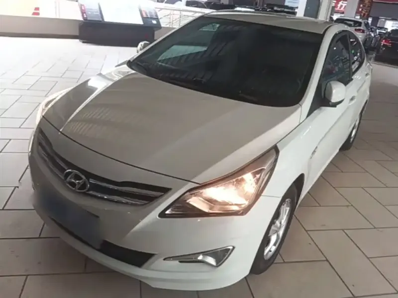 Hyundai Verna, 2016
