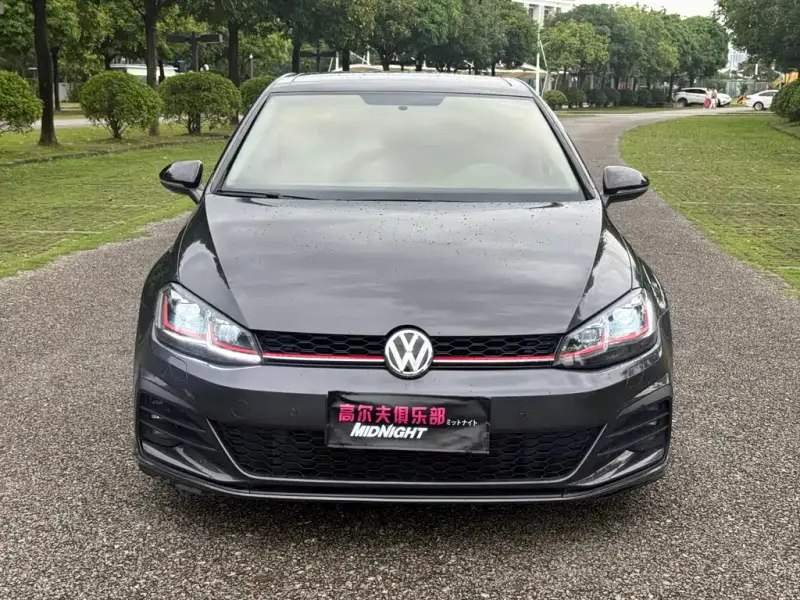 Volkswagen Golf, 2015