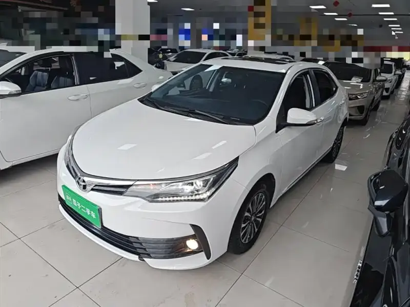 Toyota Corolla, 2019 — фото 1
