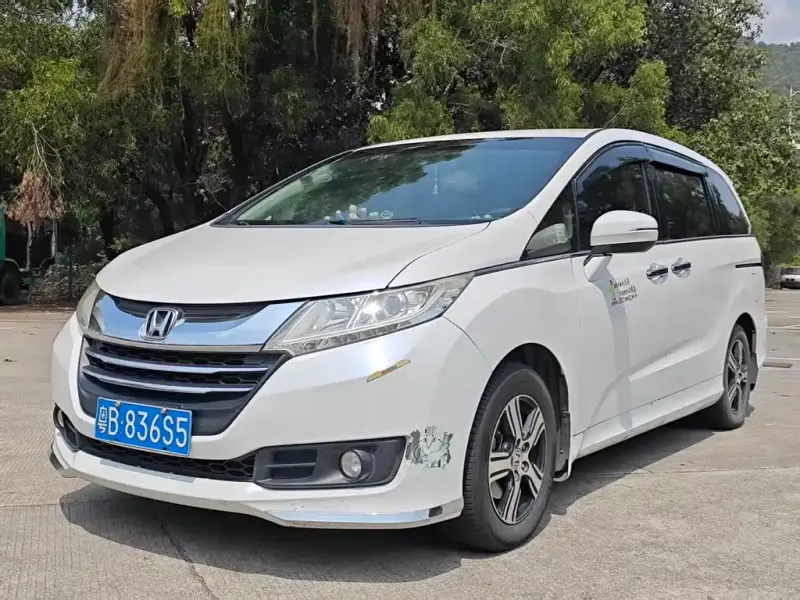 Honda Odyssey, 2015 — фото 1