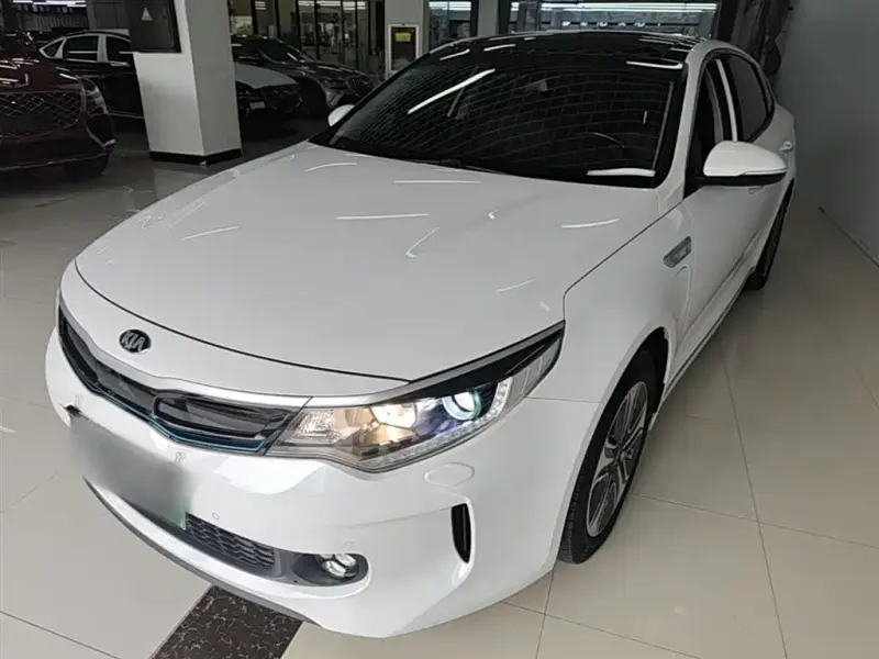 Kia K5 New Energy, 2020