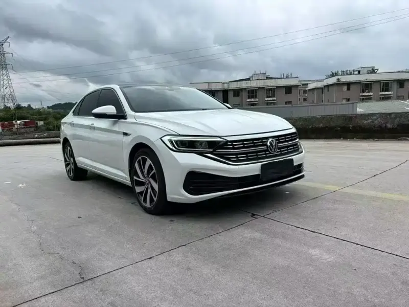 Volkswagen Sagitar, 2023