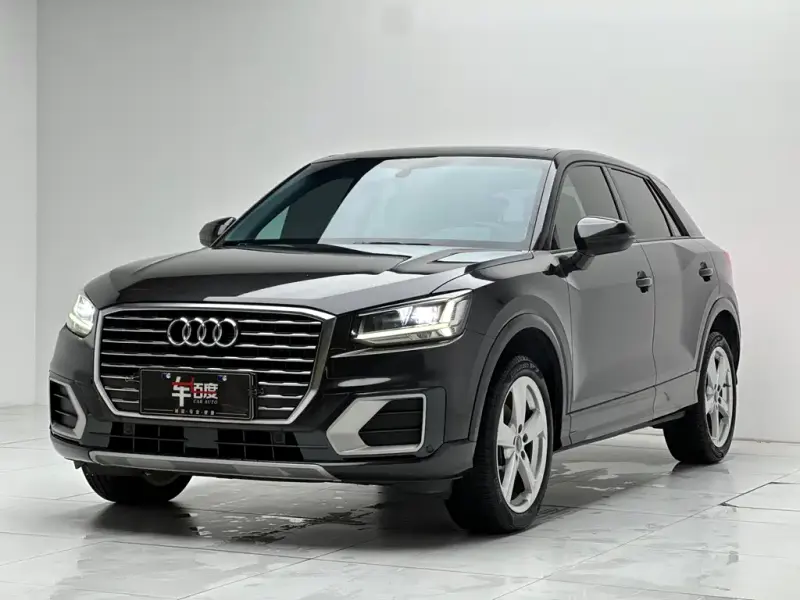 Audi Q2L, 2019 — фото 1