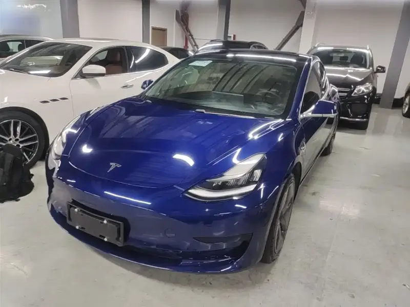 Tesla Model 3, 2020