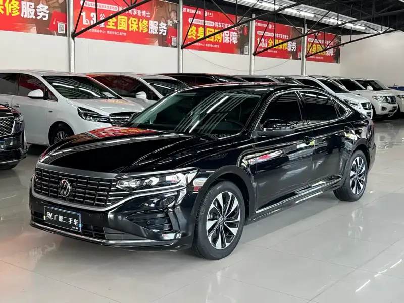 Volkswagen Passat, 2023