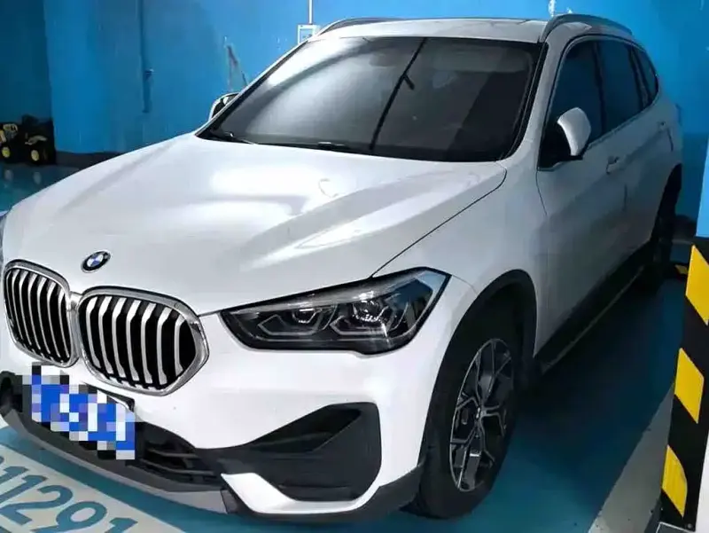 BMW X1, 2022 — фото 1