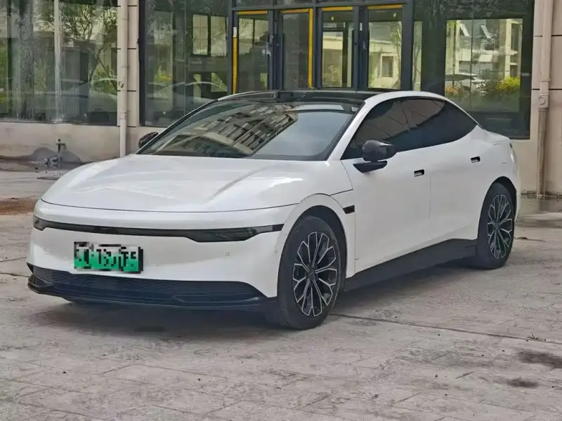 Zeekr 007, 2024