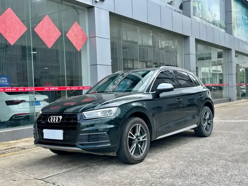 Audi Q5L, 2020