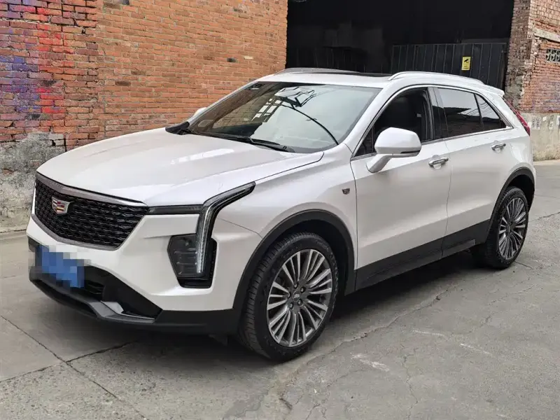 Cadillac XT4, 2025