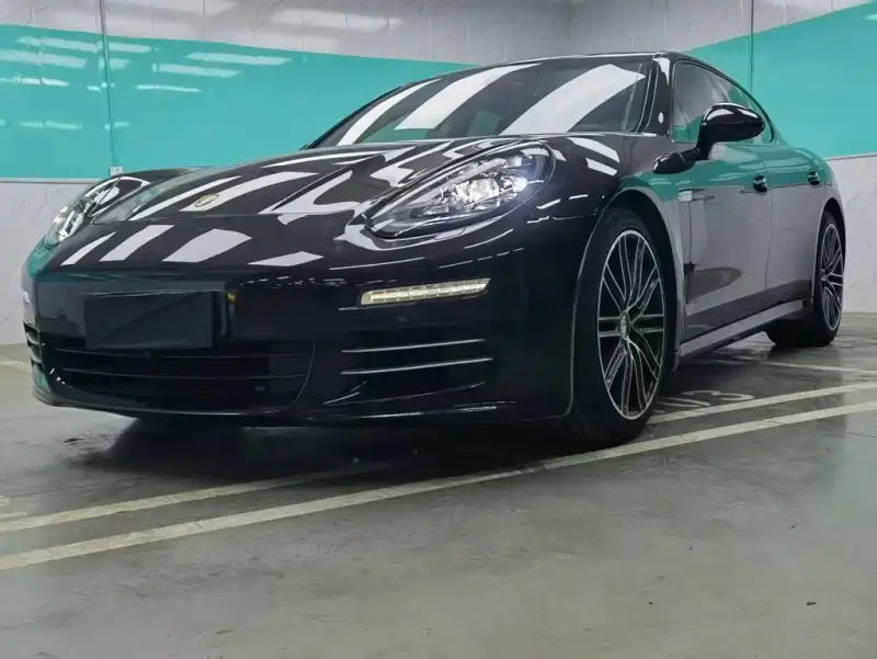 Porsche Panamera, 2014