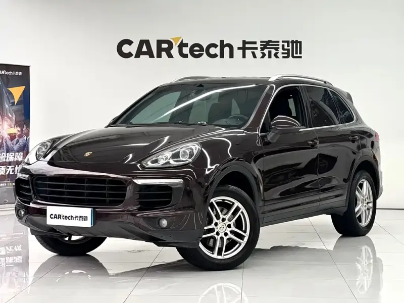 Porsche Cayenne, 2015