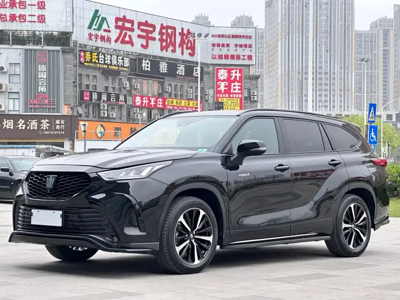 Toyota Crown Kluger, 2021