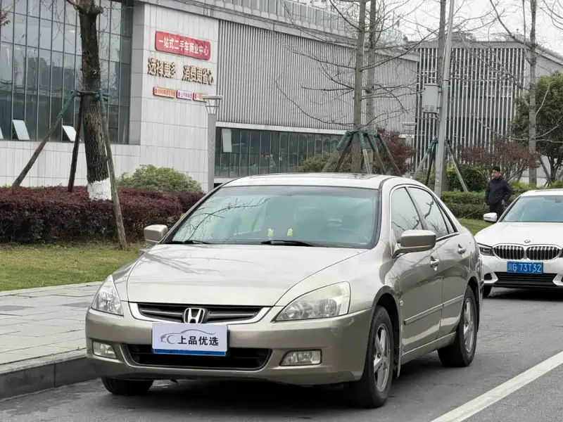 Honda Accord, 2006