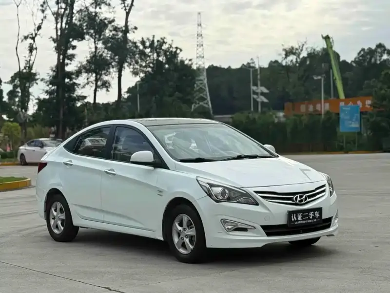 Hyundai Verna, 2014