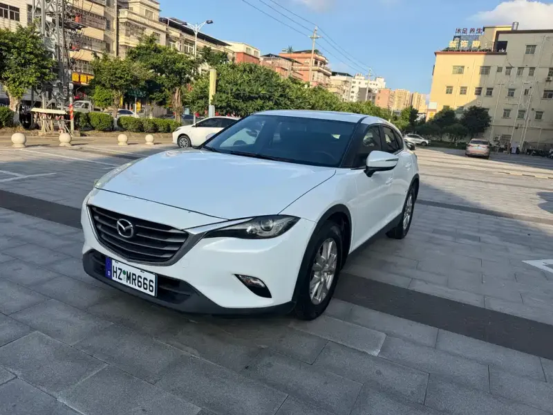 Mazda CX-4, 2017 — фото 1
