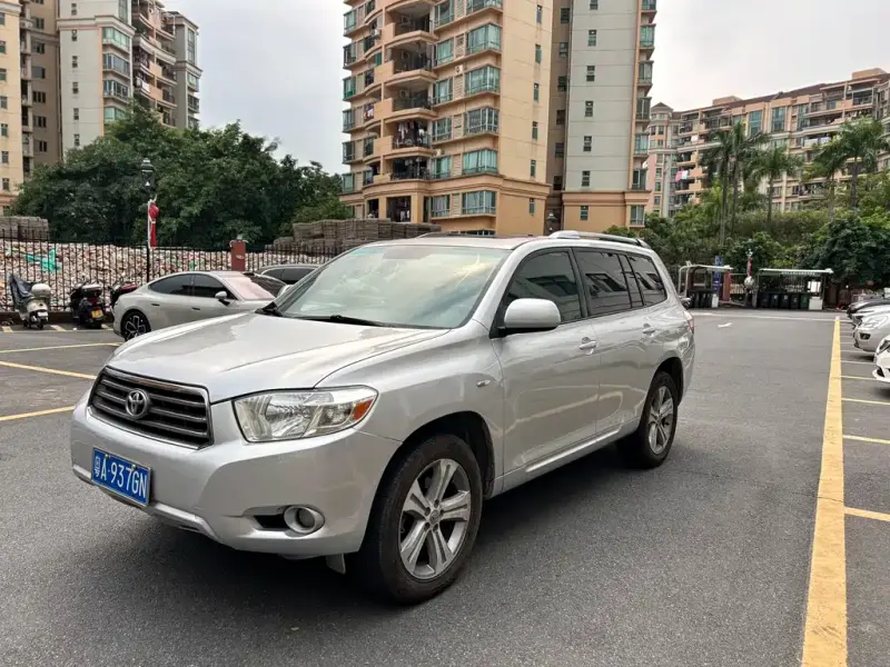 Toyota Highlander, 2010