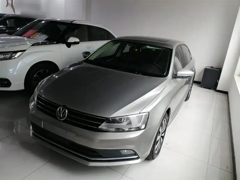 Volkswagen Sagitar, 2017