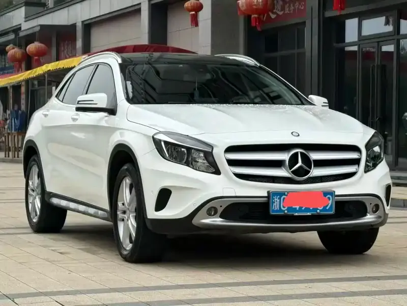 Mercedes-Benz GLA, 2016 — фото 1