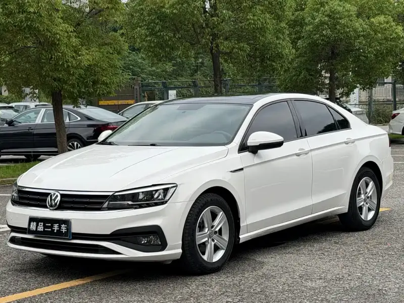 Volkswagen Lamando, 2021