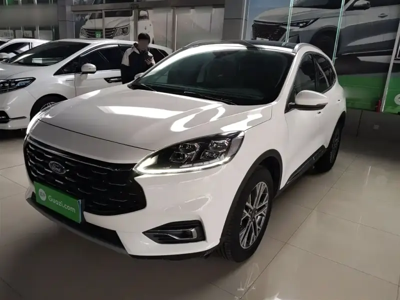 Ford Escape, 2023